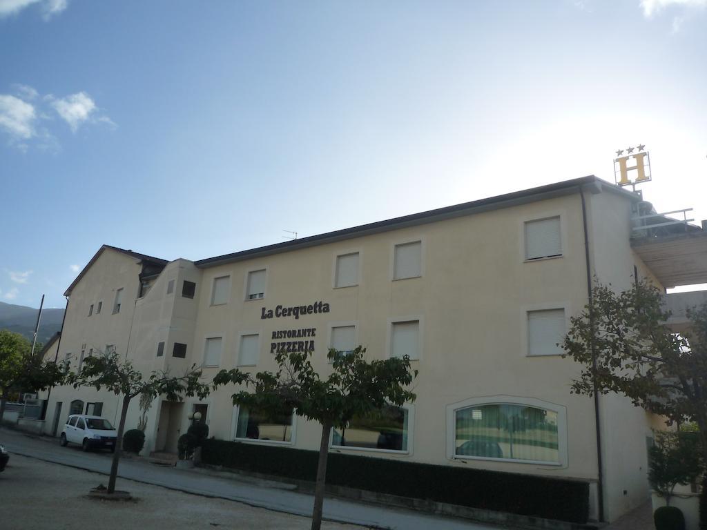 La Cerquetta Hotel Trevi Eksteriør billede